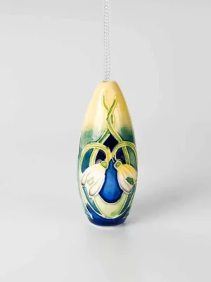 very pretty decorative light pull ceramic white snowdrops blue and cream background hand painted