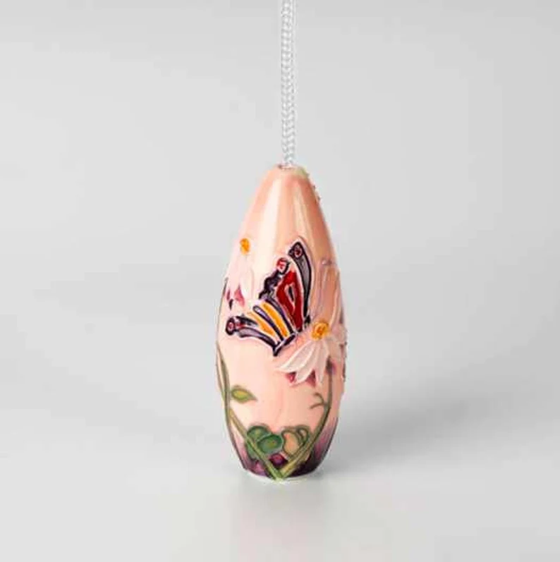 Pink colour ceramic light pull with butterfly animal decoration